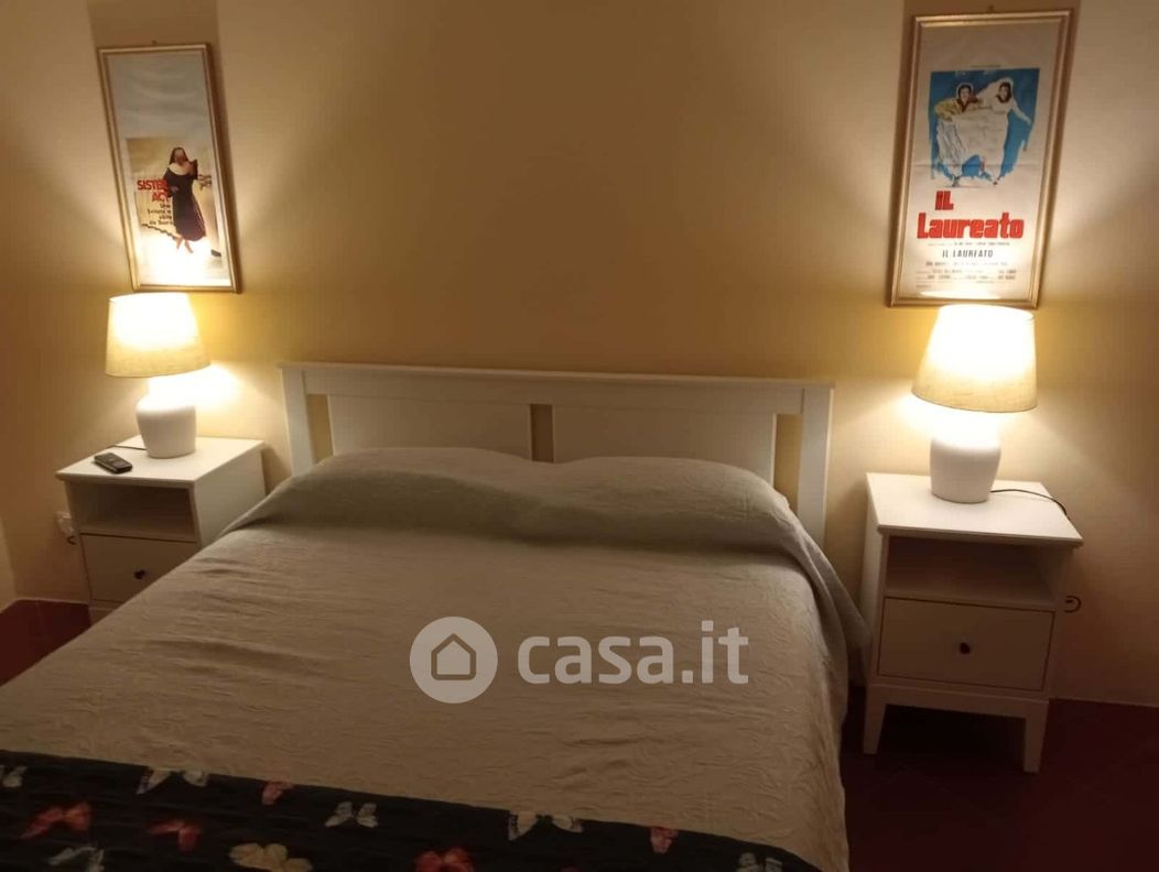 Appartamento in Affitto in Via Tegrimi 6 a Lucca