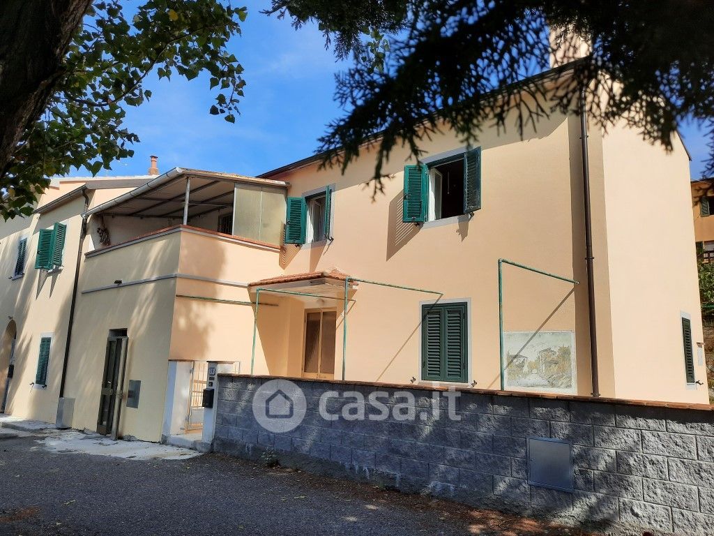 Casa indipendente in Vendita in a Castellina Marittima