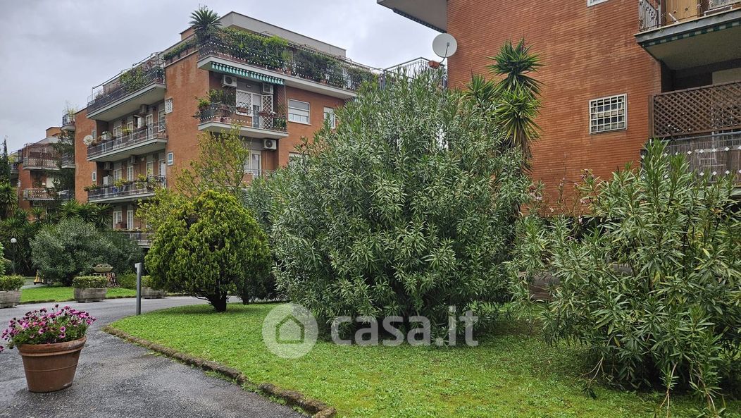 Appartamento in Vendita in Via dell'Ospedaletto Marziale 18 a Roma