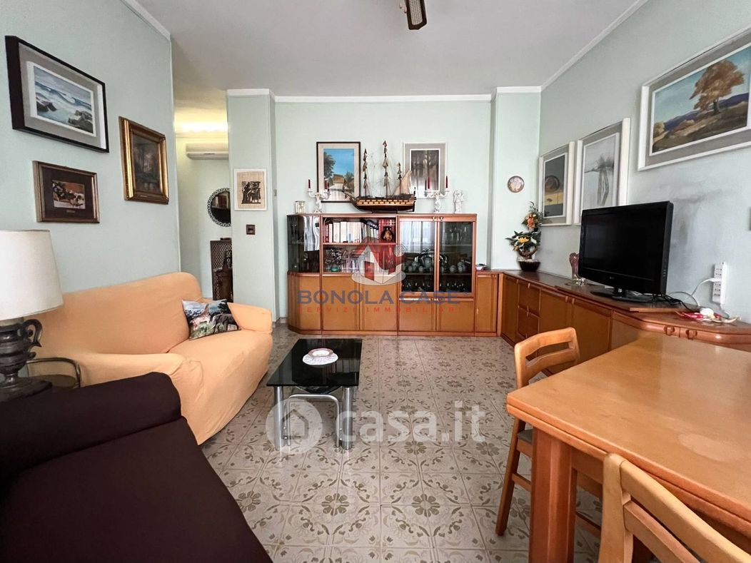 Appartamento in Vendita in Via Uruguay 30 a Milano