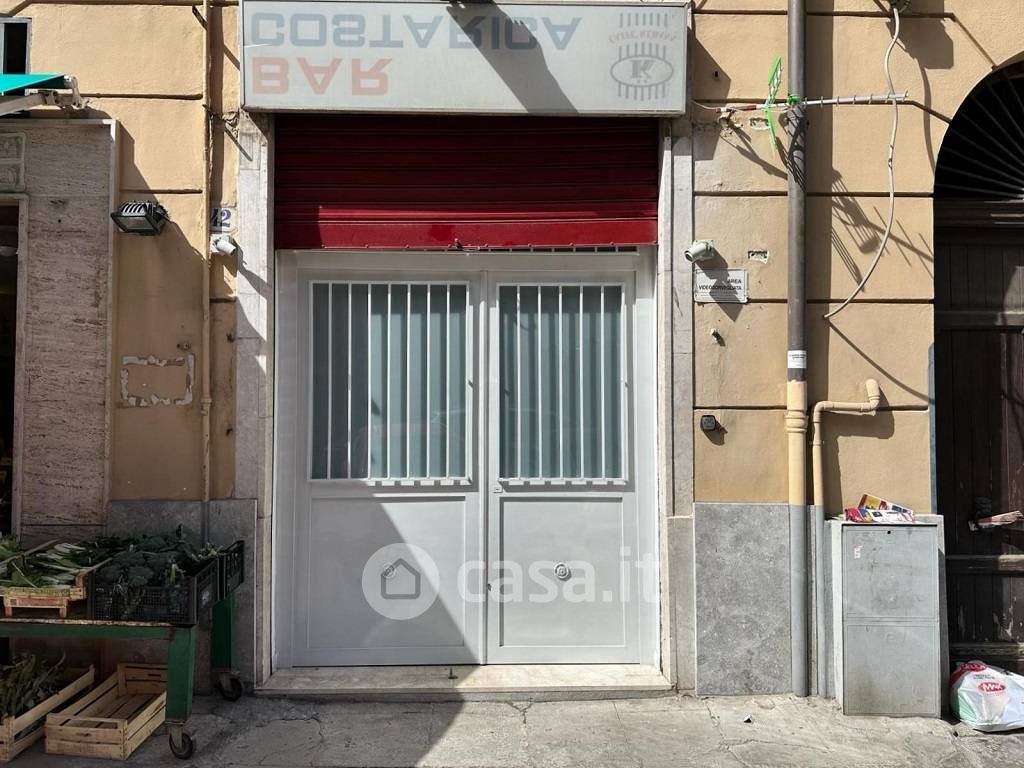 Negozio/Locale commerciale in Vendita in Via Principe Scordia 42 a Palermo
