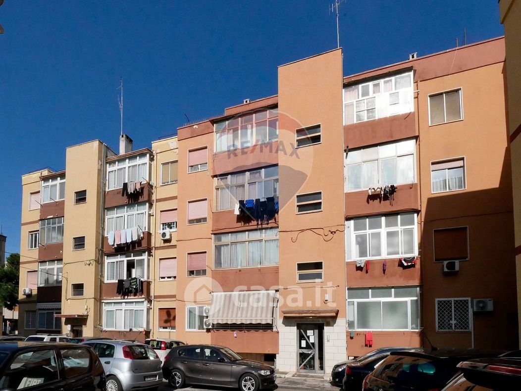 Appartamento in Vendita in Via Giulio Petroni 43 a Bari