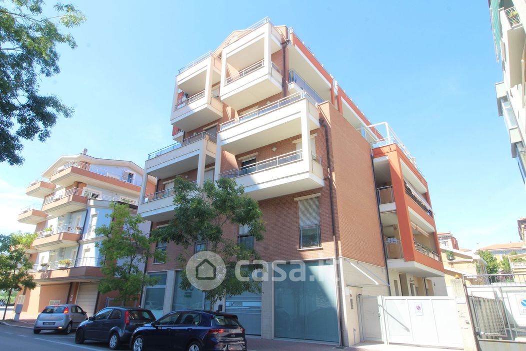 Appartamento in Vendita in Via Italica 112 a Pescara