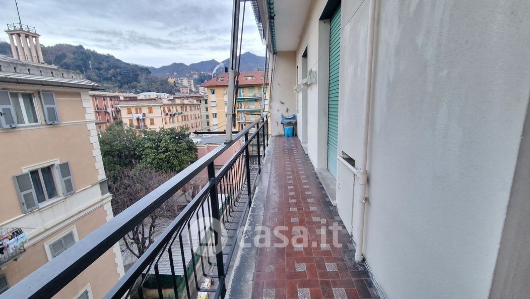 Appartamento in Vendita in Via Monte Pertica a Genova