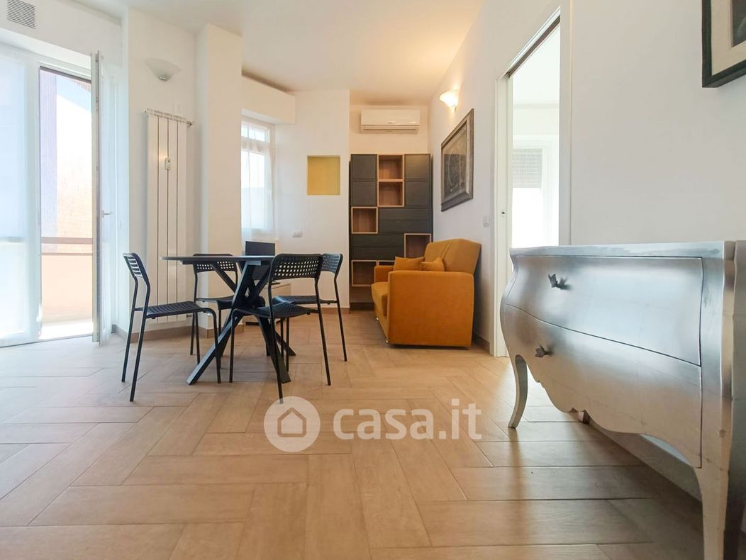 Appartamento in Affitto in Via Crimea a Milano