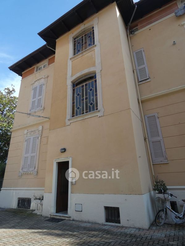 Appartamento in Vendita in Via Vespucci a Genova