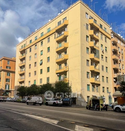 Appartamento in Vendita in Via Catania a Roma