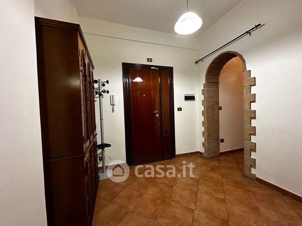 Appartamento in Affitto in Via Tor de' Schiavi 273 a Roma