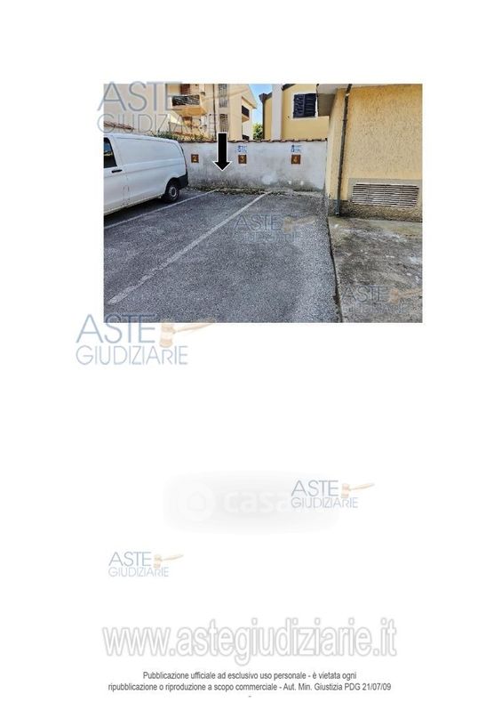 Garage/Posto auto in Vendita in Via San Michele 10 a Montecatini-Terme