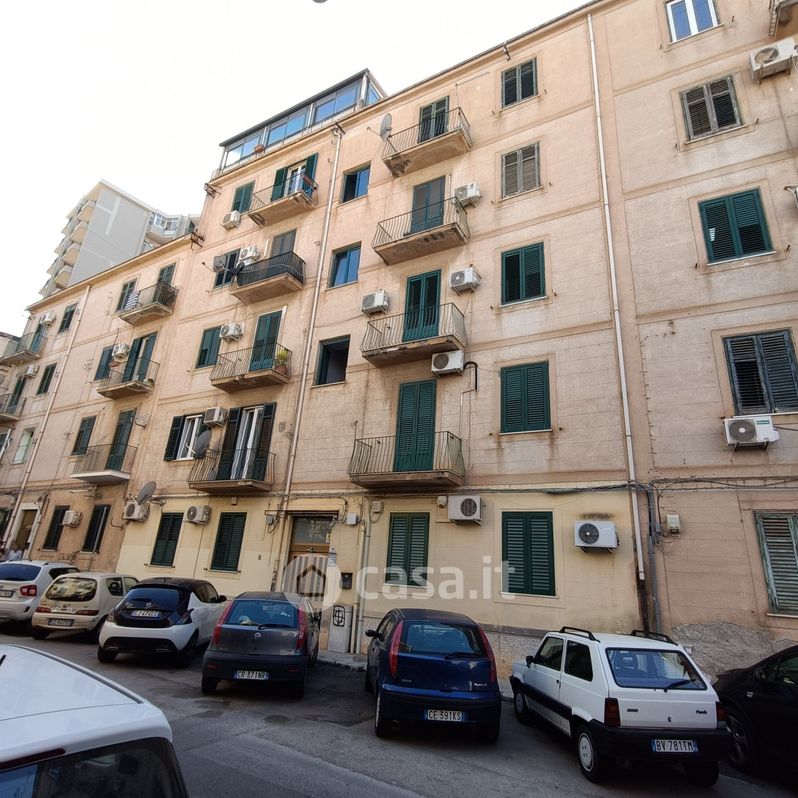 Appartamento in Vendita in Via Altofonte a Palermo