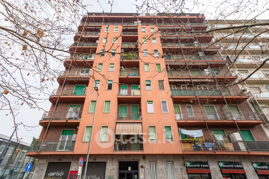 Appartamento in Vendita in Viale Ergisto Bezzi 73 a Milano
