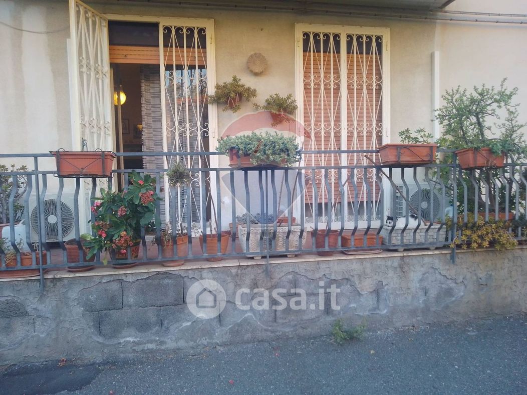 Appartamento in Vendita in Via San Girolamo a Acireale