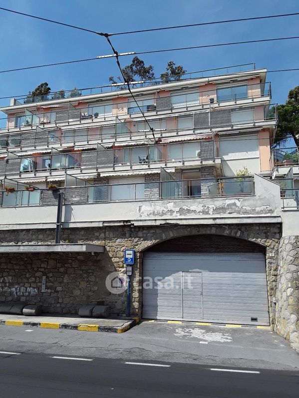 Appartamento in Affitto in Strada Statale 1 Via Aurelia 21 a Sanremo