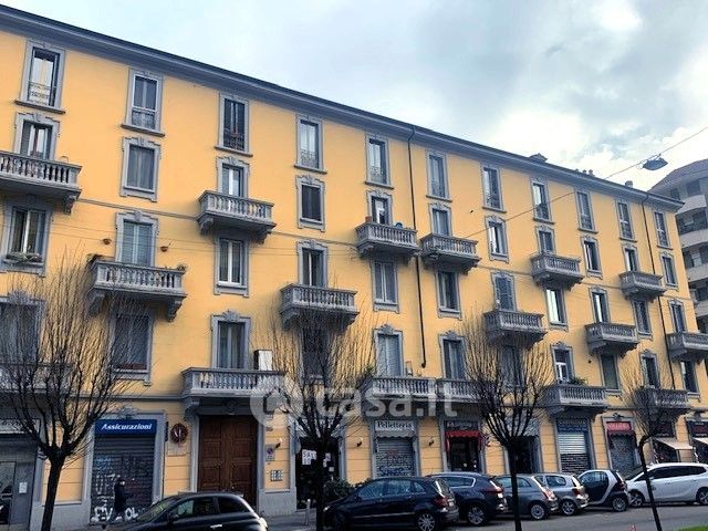 Appartamento in Vendita in Viale Monza 102 a Milano