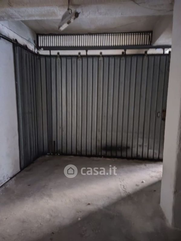 Garage/Posto auto in Vendita in Via Marinetti a Gravina di Catania