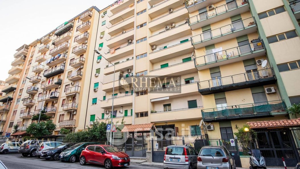 Appartamento in Vendita in Via Bione Cesare a Palermo