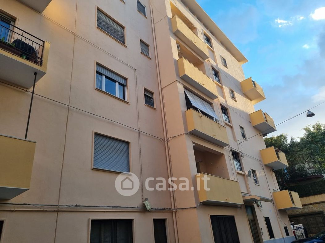 Appartamento in Vendita in Via Villini Svizzeri a Reggio Calabria