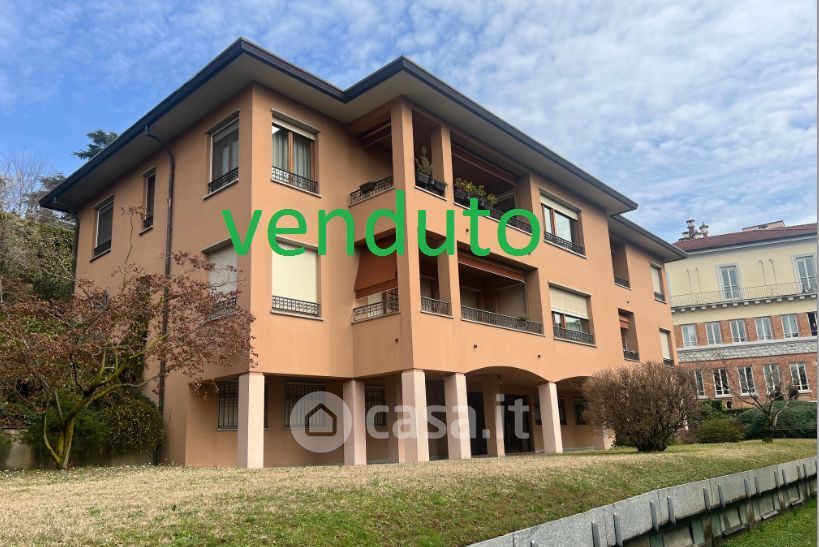 Appartamento in Vendita in Via pasubio 10 a Varese