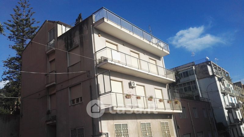 Appartamento in Vendita in Via biancavilla a Catania