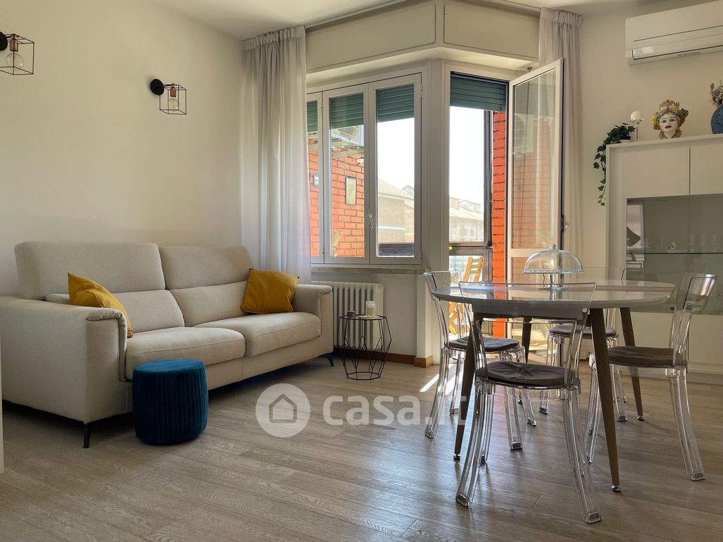 Appartamento in Vendita in Via Sant'Abbondio a Milano