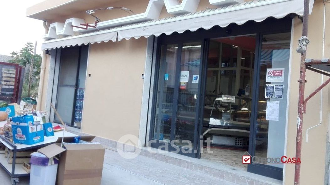 Negozio/Locale commerciale in Vendita in Via Consolare Pompea a Messina