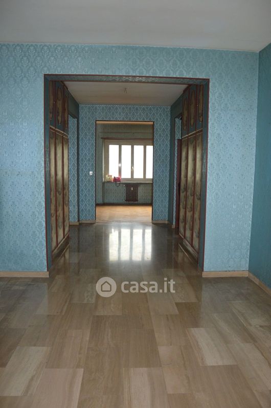 Appartamento in Vendita in Corso Re Umberto 146 a Torino