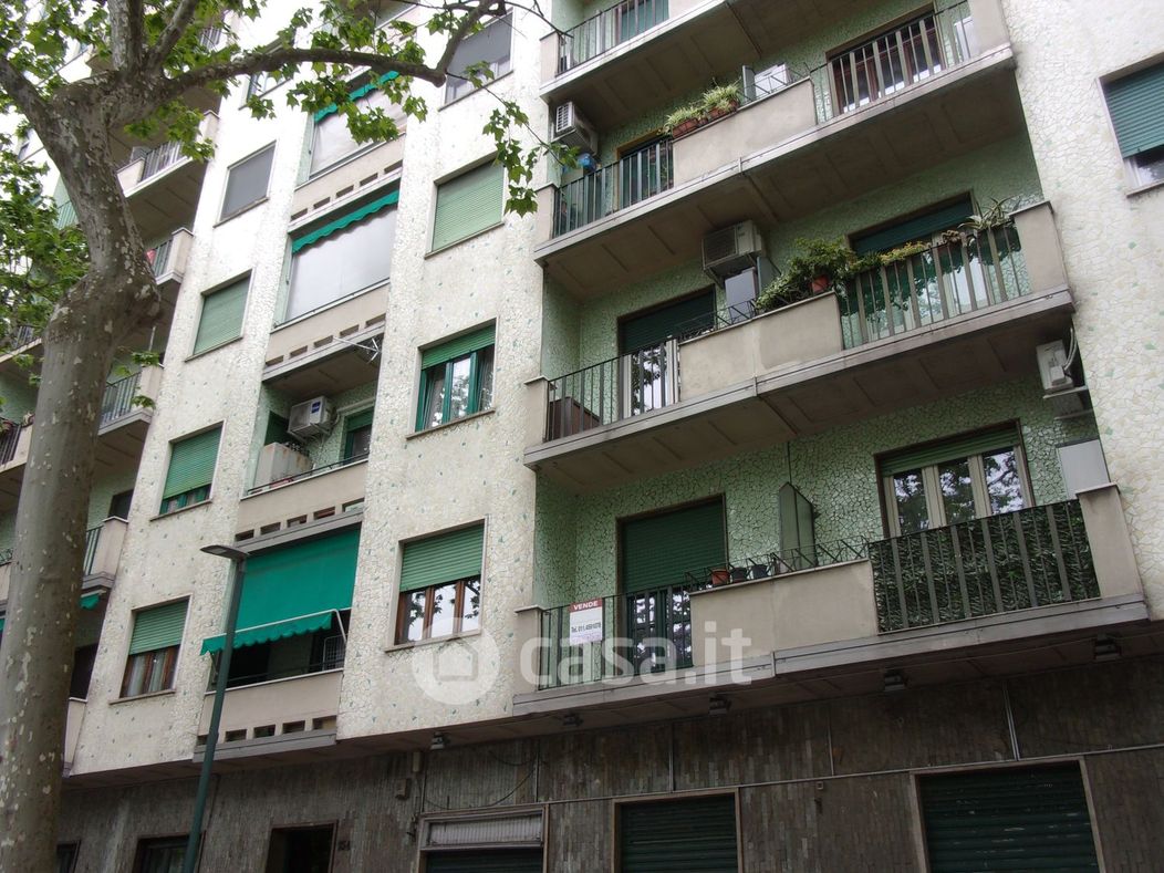 Appartamento in Vendita in Corso Traiano 154 a Torino