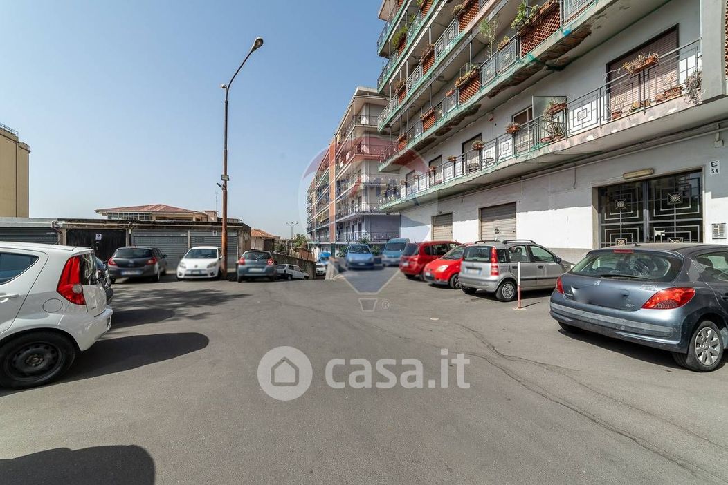 Appartamento in Vendita in Via Etnea 54 a Gravina di Catania