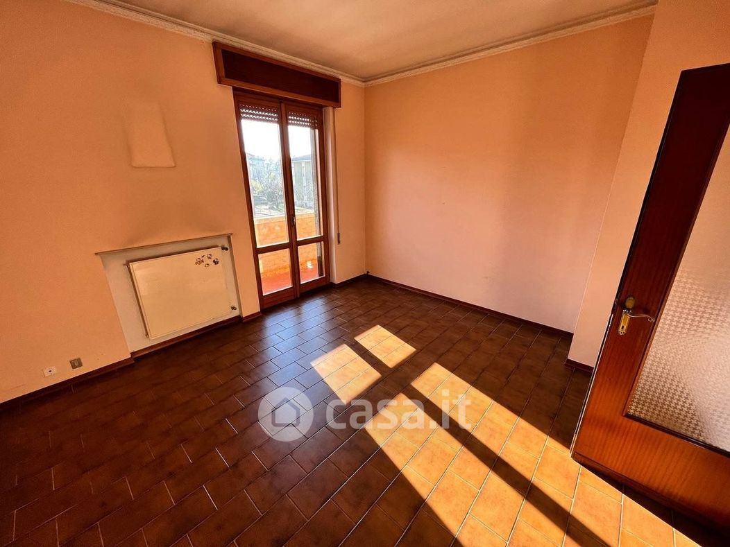 Appartamento in Vendita in Strada di Vallera a Piacenza