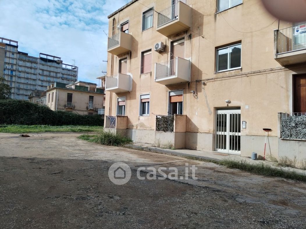 Appartamento in Vendita in Via Madonna della Via a Caltagirone
