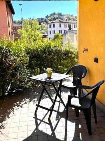 Appartamento in Vendita in Via Pietro Ruggeri da Stabello a Bergamo