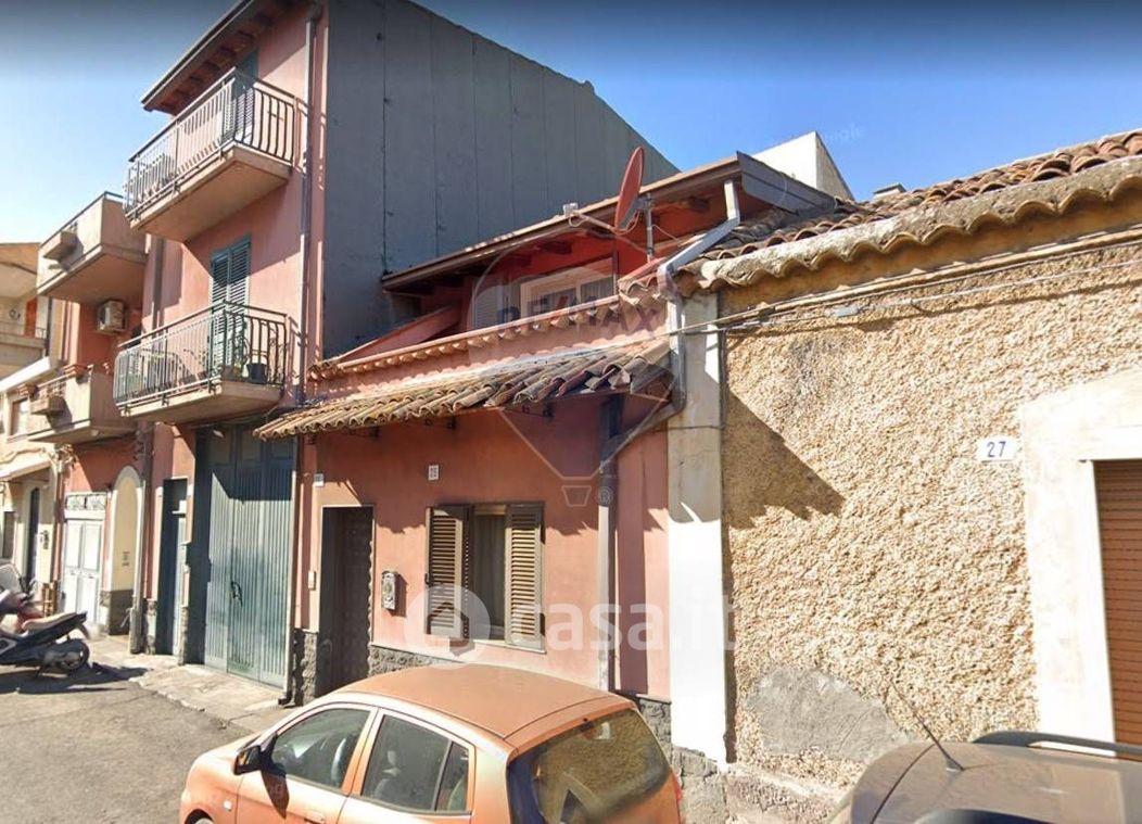 Casa indipendente in Vendita in Via Villa Glori 23 a Catania