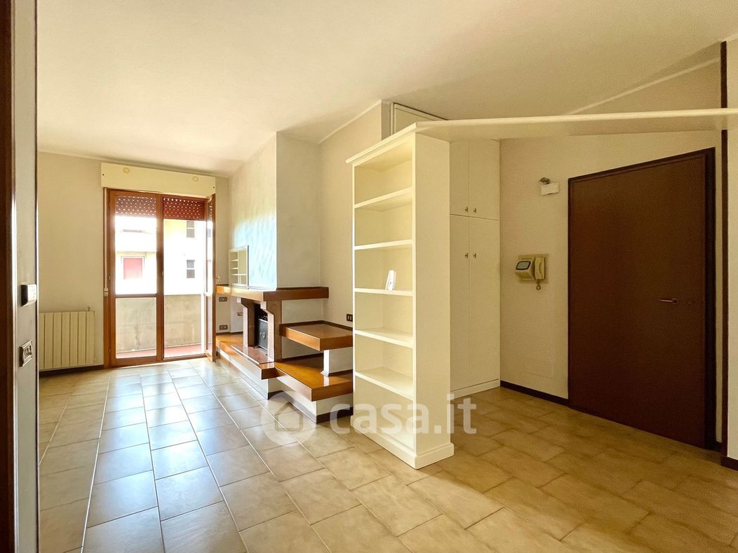 Appartamento in Vendita in Via Alcide De Gasperi a Casaleone