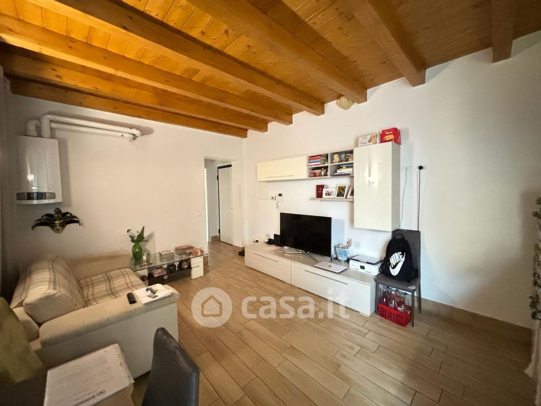 Appartamento in Affitto in Via Gherardo Patecchio a Cremona