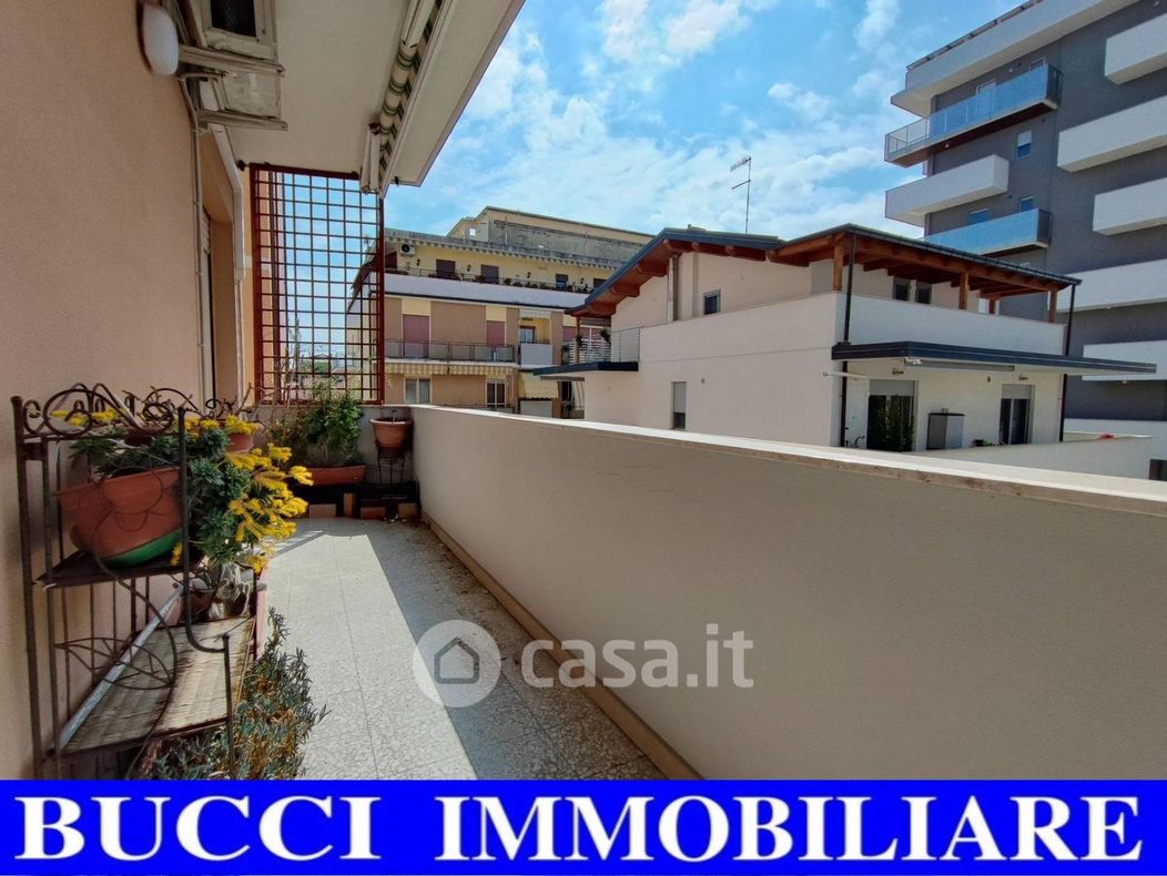 Appartamento in Vendita in Via Carlo Pisacane a Pescara