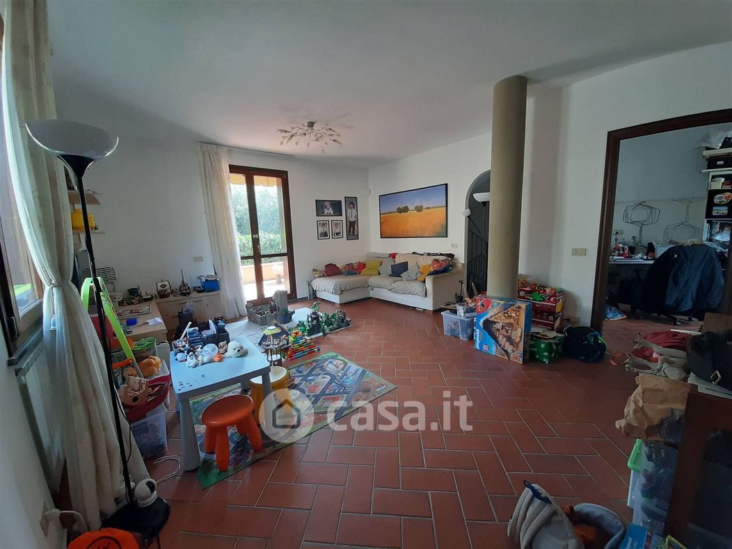 Casa Bi/Trifamiliare in Vendita in Via Trieste Asciano a San Giuliano Terme