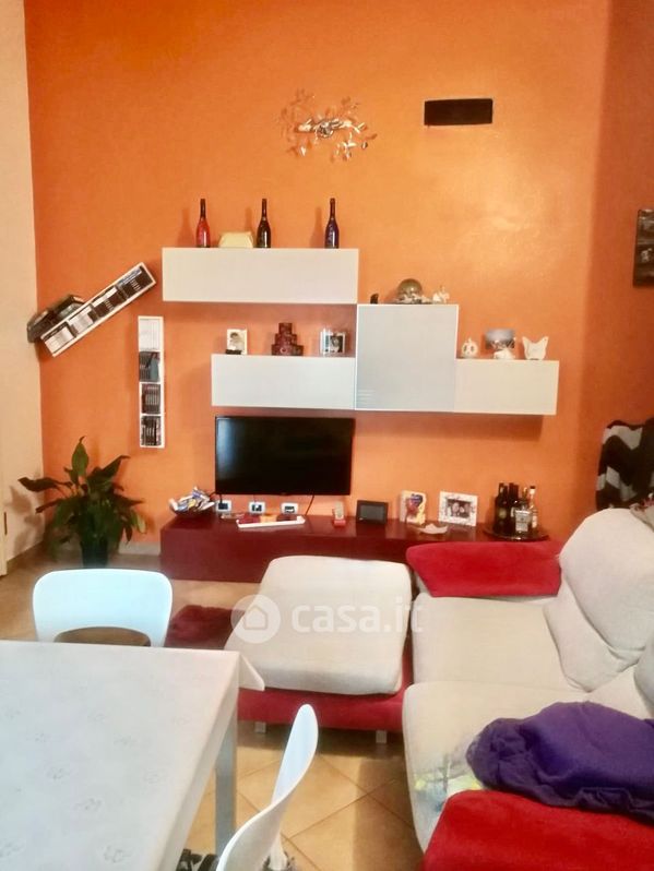 Appartamento in Vendita in Via Roma a Castellina Marittima