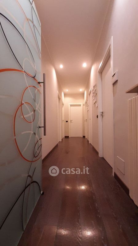 Appartamento in Vendita in Via Alfonso Cervini a Piacenza