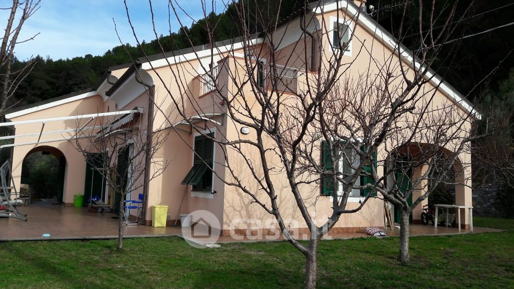 Villa in Vendita in Via Nazionale 7 a Ortovero