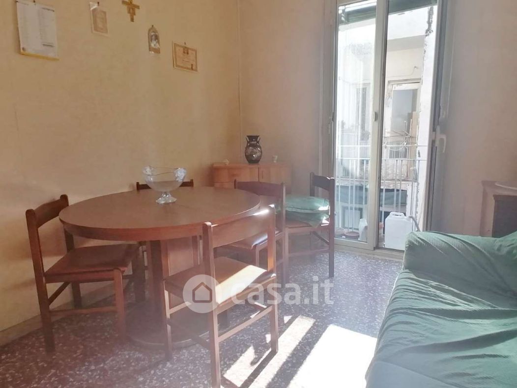 Appartamento in Vendita in Via Santa Maria della Catena a Catania