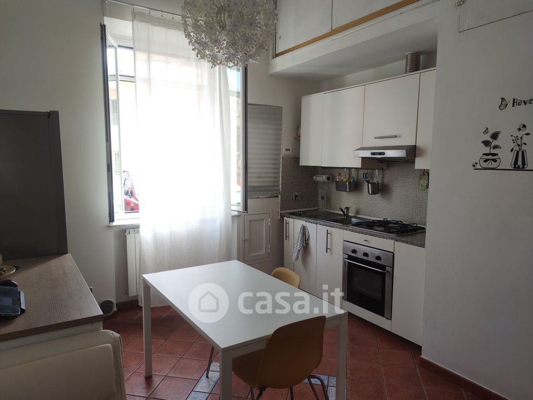 Appartamento in Vendita in Via all'Asilo Davide e Delfina Garbarino a Genova