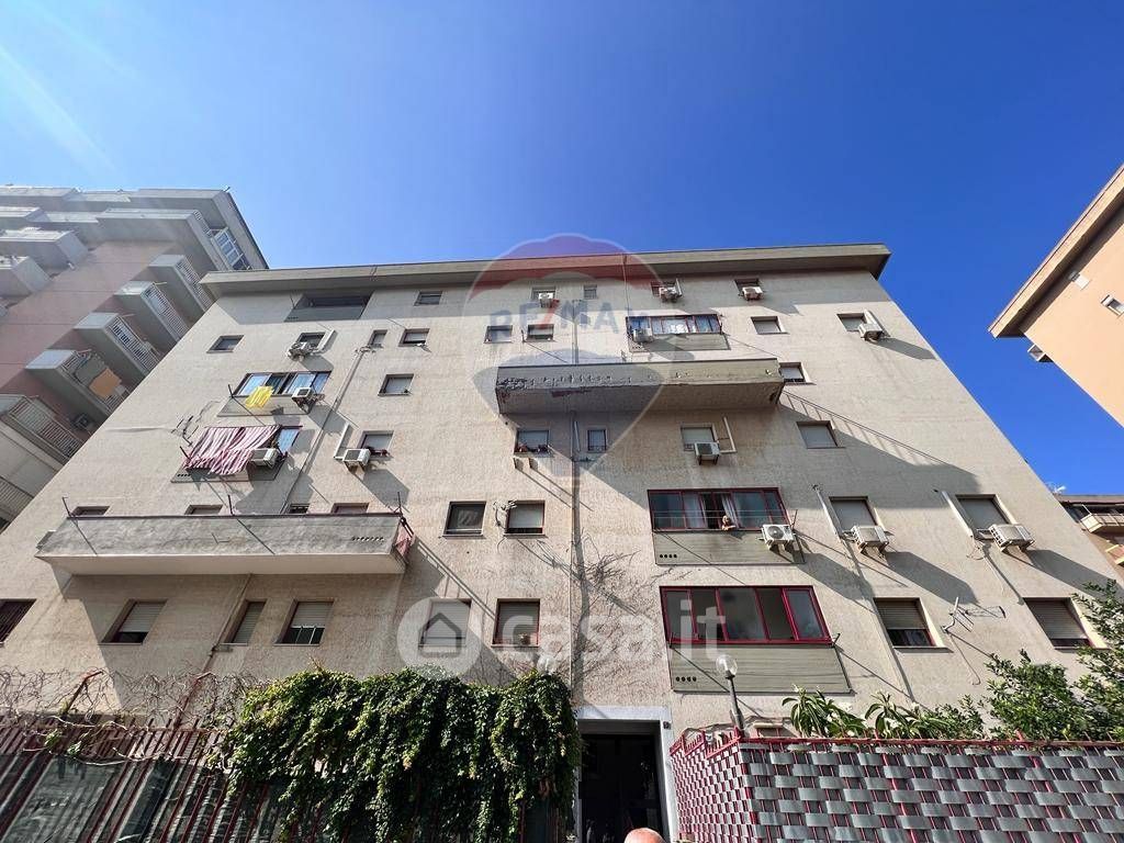Appartamento in Vendita in Via Gino Funaioli 5 a Palermo