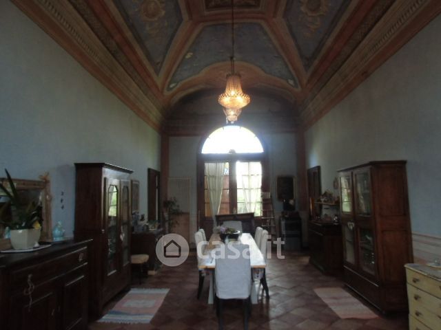 Villa in Vendita in Via I Masnadieri a Parma