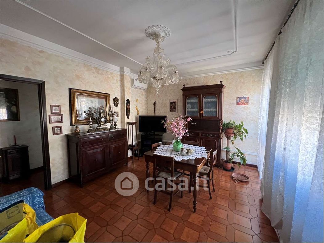 Appartamento in Vendita in Via Carlo Goldoni 10 a Mantova