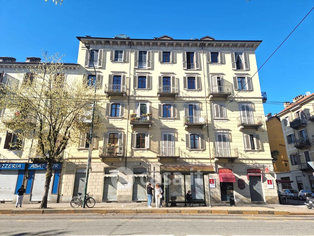 Appartamento in Vendita in Corso Belgio 49 a Torino