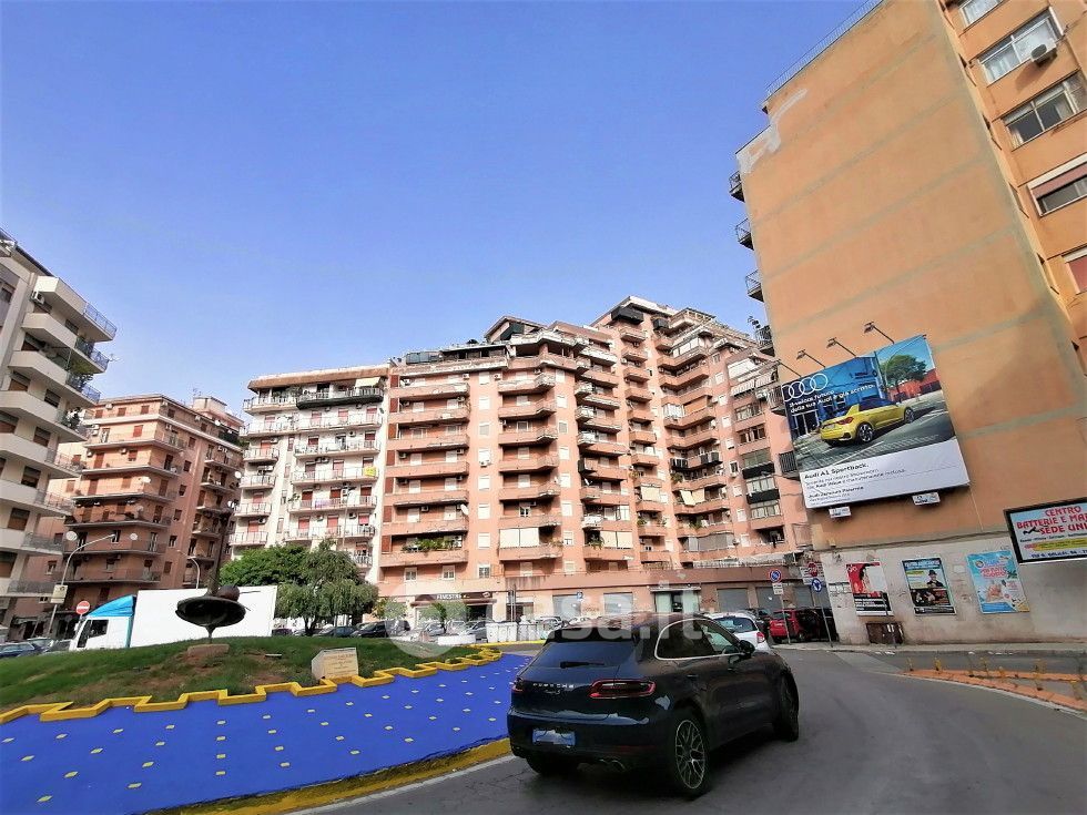 Appartamento in Vendita in Via CARLO GOLDONI a Palermo
