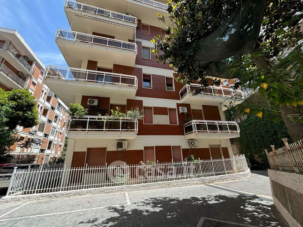 Appartamento in Vendita in Viale Regina Elena 59 a Messina