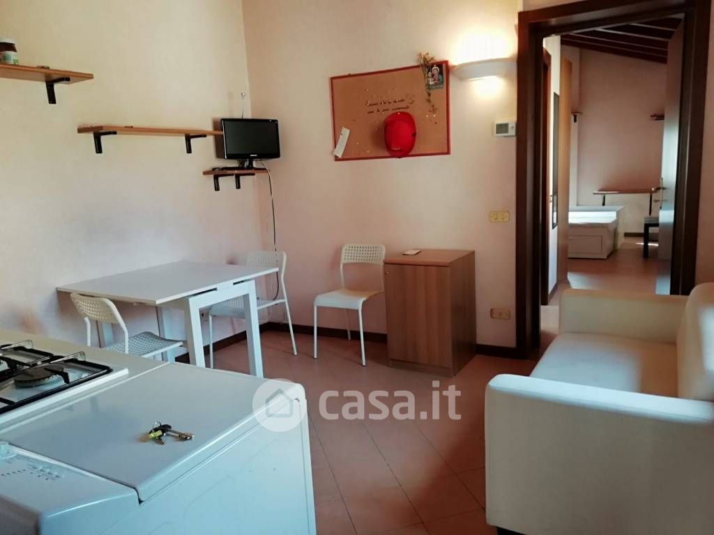 Appartamento in Affitto in Via Massimo D'Azeglio a Parma