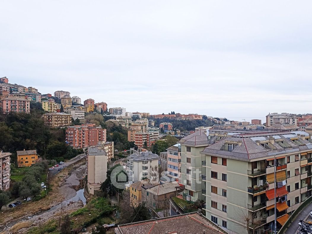 Appartamento in Affitto in Via Posalunga 20 a Genova