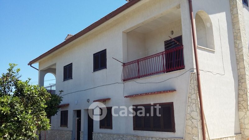 Casa Bi/Trifamiliare in Vendita in Via Pesce Gatto 8 a Taranto